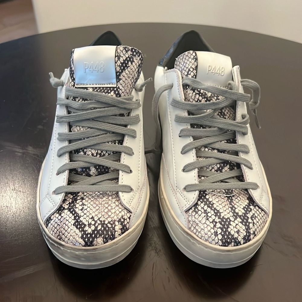 P448 Women’s Sneaker Size 7 (37) Brand New, Never Worn